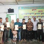 Kantor Pertanahan Aceh Timur Serahkan 44 Sertipikat PTSL 2025 di Kantor Geuchik Gampong Jawa Aceh Timur