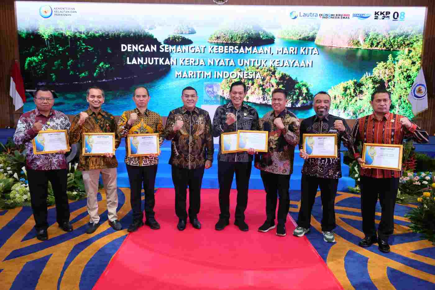 Perkuat Kedaulatan Negara, Kementerian ATR/BPN Terima 8 Penghargaan dari KKP atas Sertipikasi Pulau-pulau Kecil