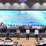 Menteri Nusron Berikan Penghargaan kepada 74 Pihak yang Berperan dalam Pencegahan Tindak Pidana Pertanahan Tahun 2025